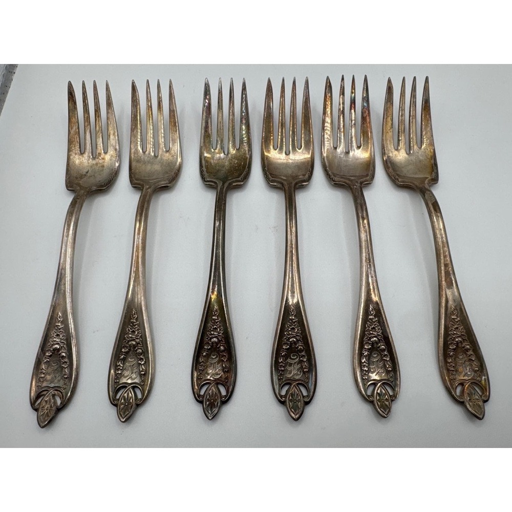 1847 Rogers Bros Vintage 1904 Grapes Silverplate Cocktail Seafood Forks Set of 6